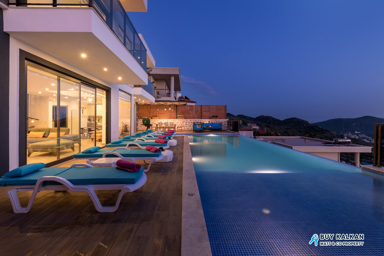Old Town Loft: 4-bedroom apartment in Kızıltaş, Kalkan (photo 1 of 24)
