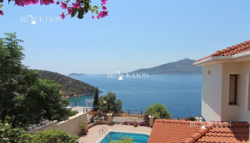 Villa Arya