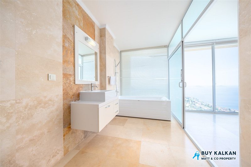 Villa Leyla: 6-bedroom luxury villa in Kalamar, Kalkan (photo 12 of 24)