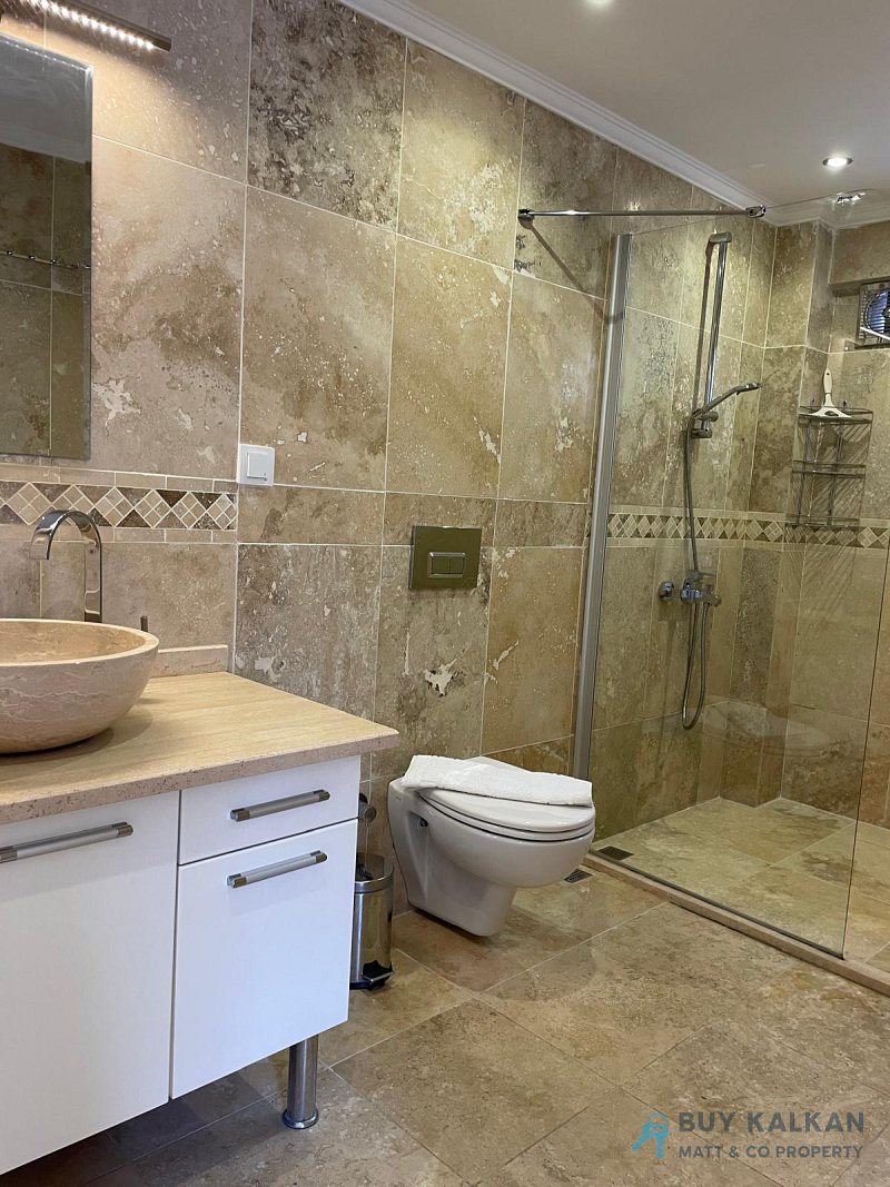 Villa Pınar: 2-bedroom apartment in Ortaalan, Kalkan (photo 3 of 20)