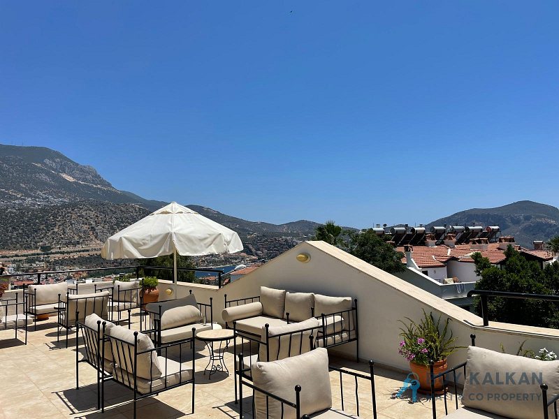 Villa Pınar: 2-bedroom apartment in Ortaalan, Kalkan (photo 4 of 20)
