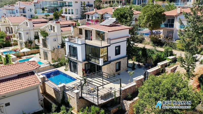 Villa Gökyüzü: 3-bedroom villa in Kalamar, Kalkan (photo 2 of 24)