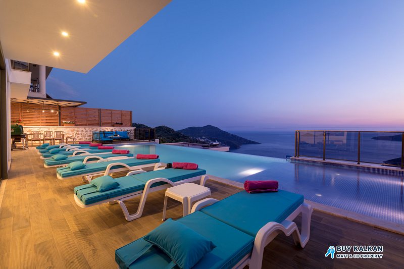 Old Town Loft: 4-bedroom apartment in Kızıltaş, Kalkan (photo 2 of 24)