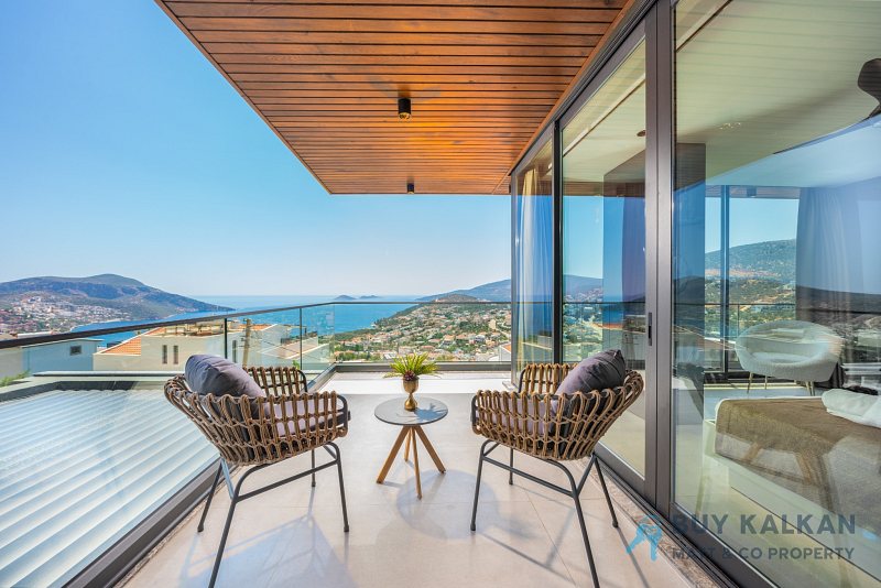 Villa Mavi: 5-bedroom luxury villa in Kızıltaş, Kalkan (photo 3 of 24)